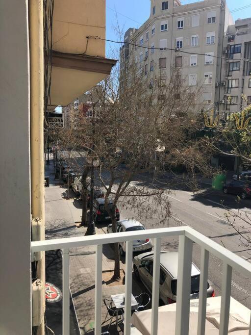 Apartamento Centrico Cerca Al Ayuntamiento+Luminoso+Acogedor Valencia Exterior foto